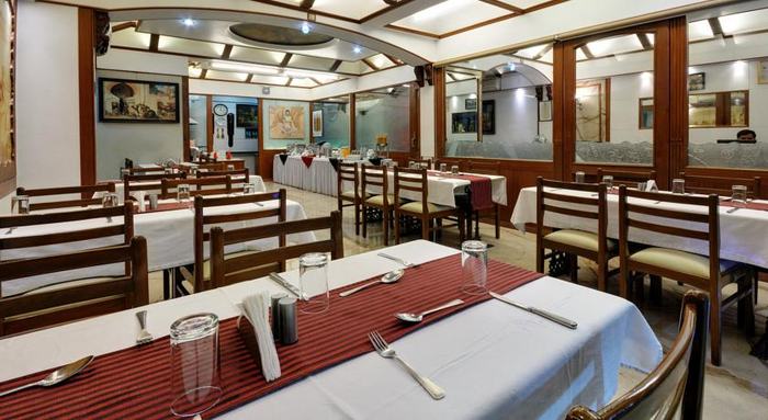 Hotel Regal Enclave